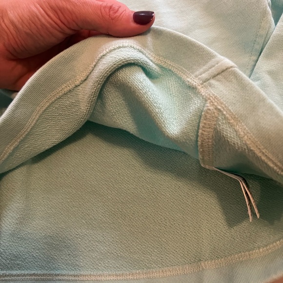 Vineyard Vines Kids Pullover - Picture 4 of 7